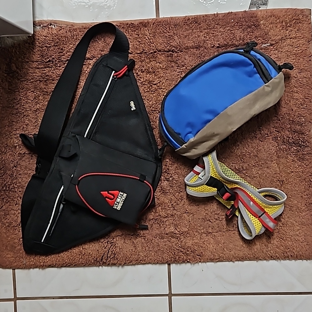 Ultimate Direction,  waist pack and sport water holder